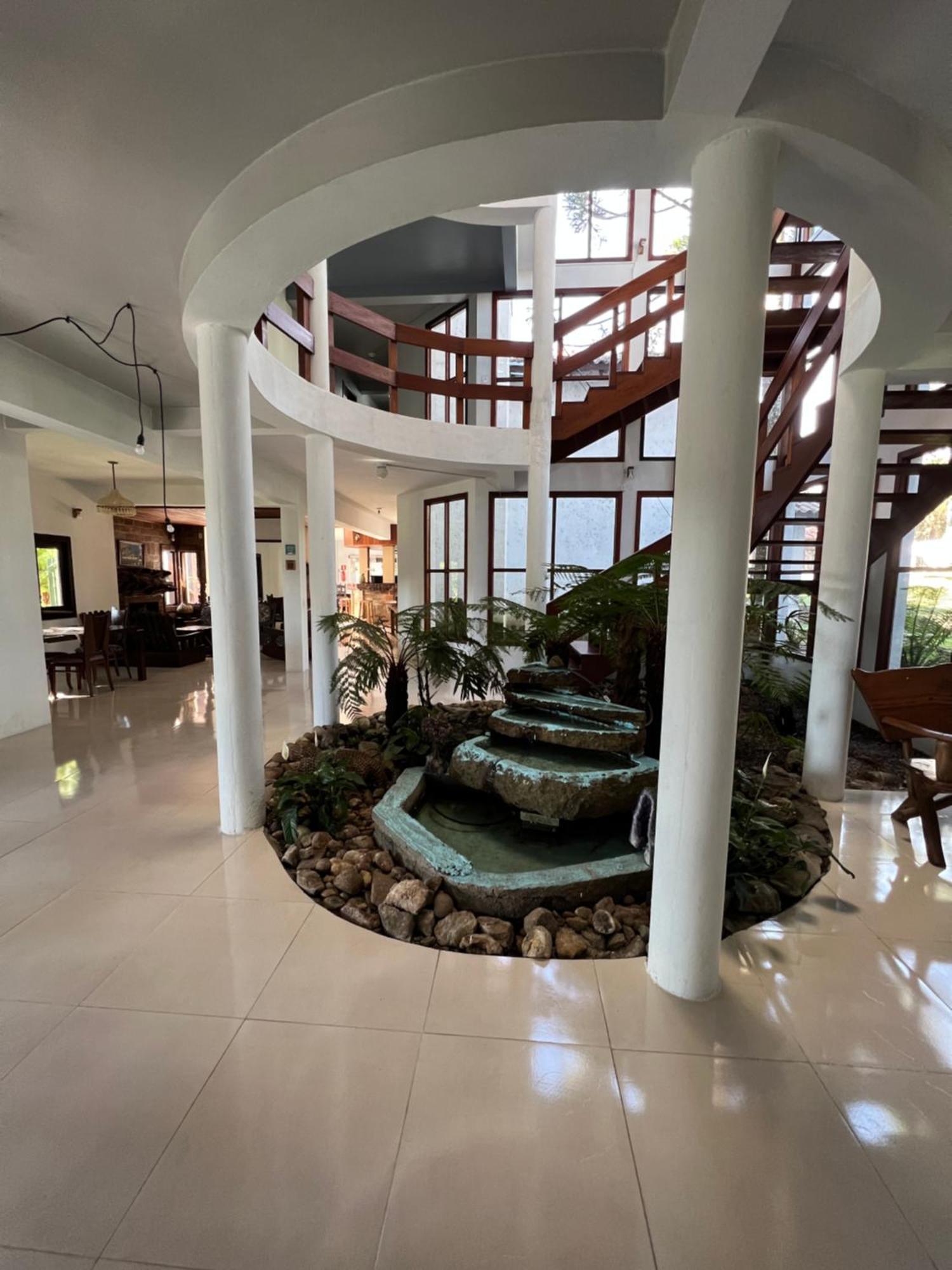 Rodeio Das Lagoas Hotel Cambara Bagian luar foto